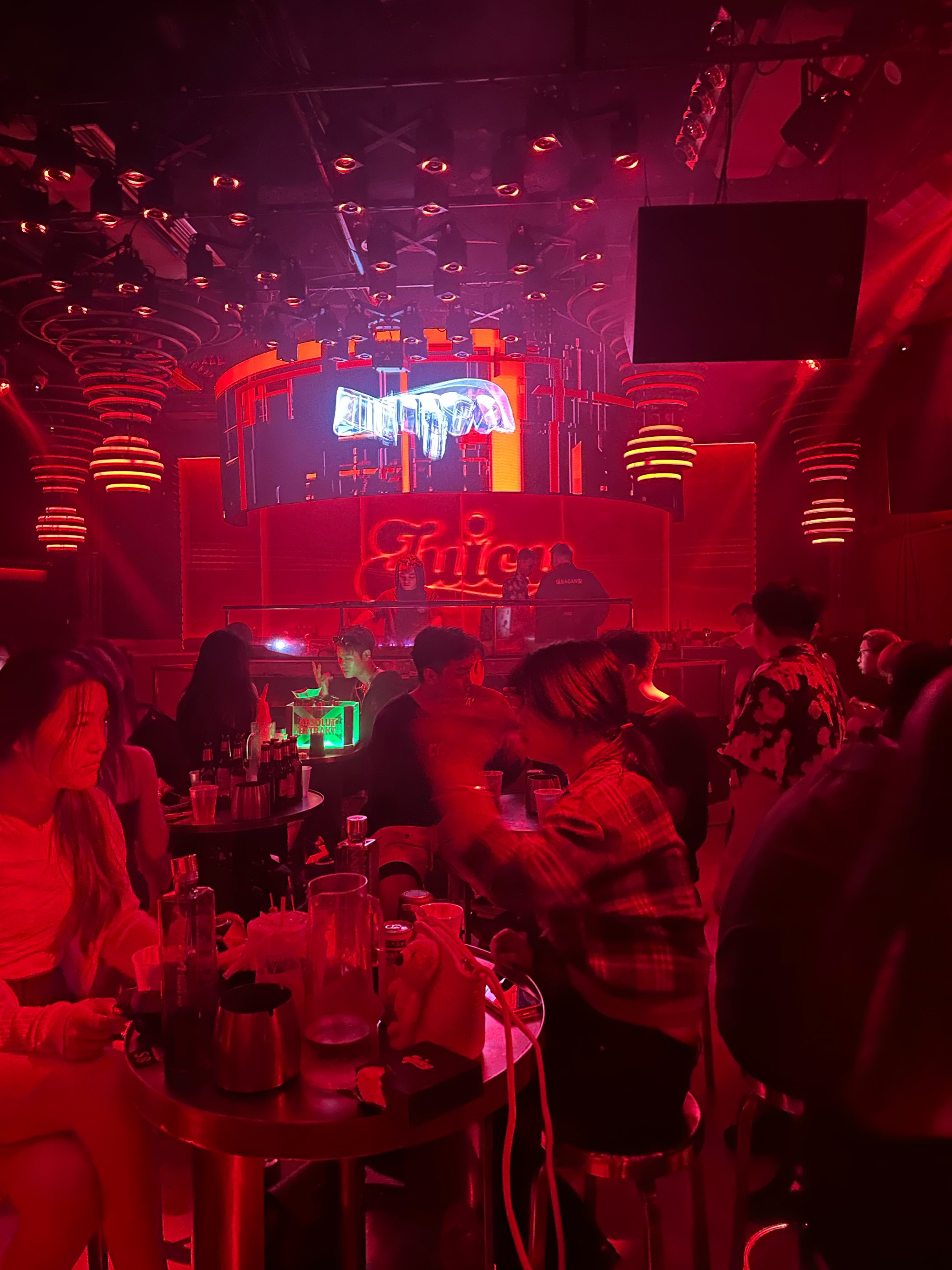 泉州商务ktv多少钱一个小时揭秘-德化县ktv预定